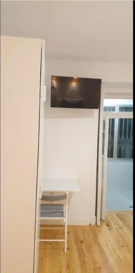 Homestay Suites Pensamento 4 - 2º Andar Lisbon