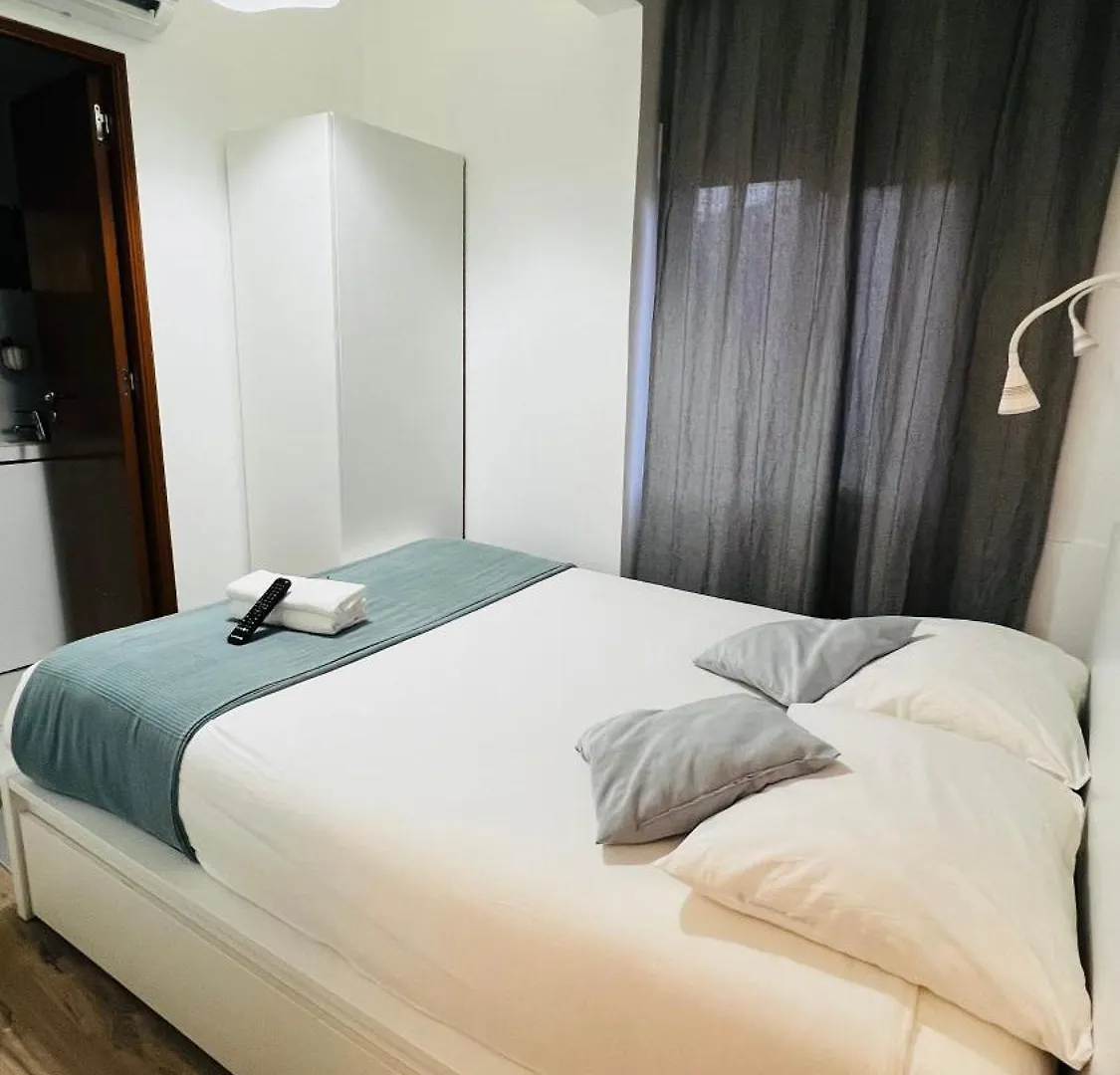 Homestay Suites Pensamento 4 - 2º Andar Lisbon