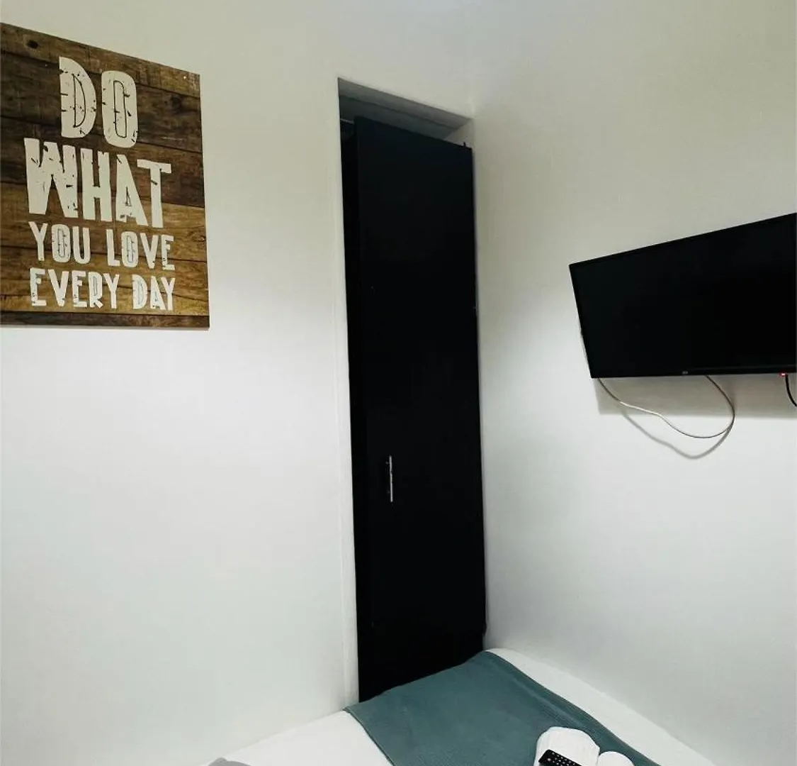 Suites Pensamento 4 - 2º Andar Lisbon Homestay